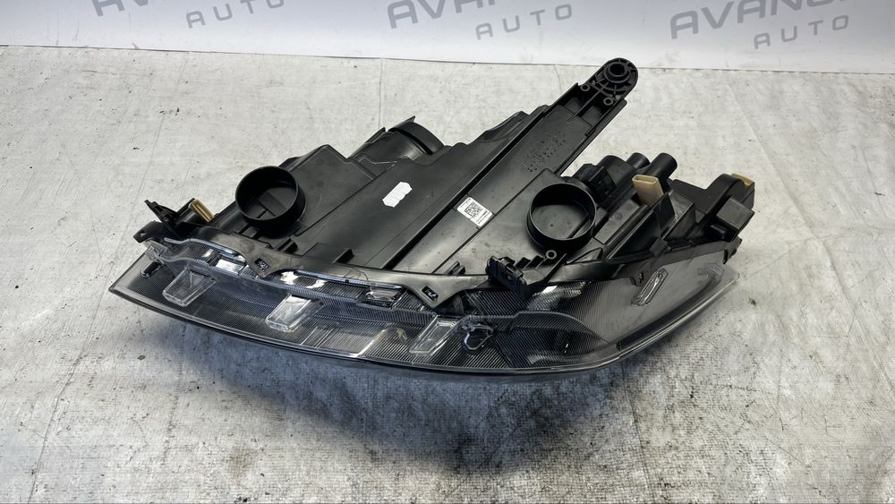 Seat Ibiza 5 Lift десен и ляв фар