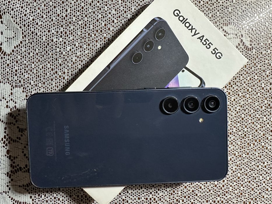 Samsung 8/256гб с коробкой