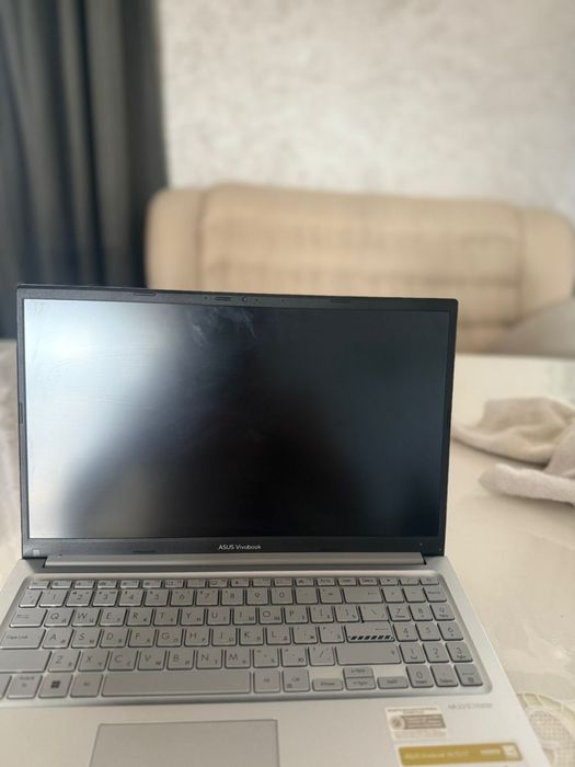 Продается ноутбук ASUS Vivobook
