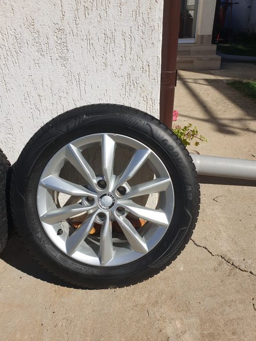 Vand Roti iarnoa Octavia 205 55 16, anvelope GoodYear