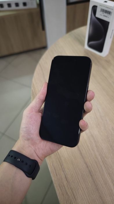 iPhone 15 Pro 256Gb | 80% | Apple Room