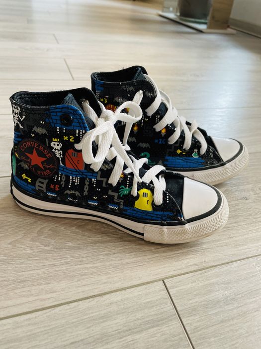 Tenesi baieti Converse