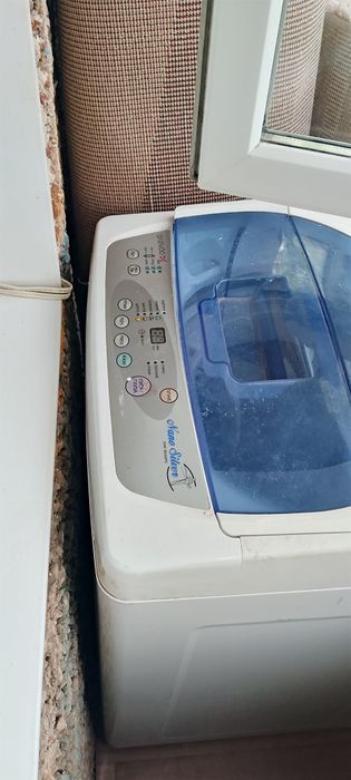 Продам стиральную машину