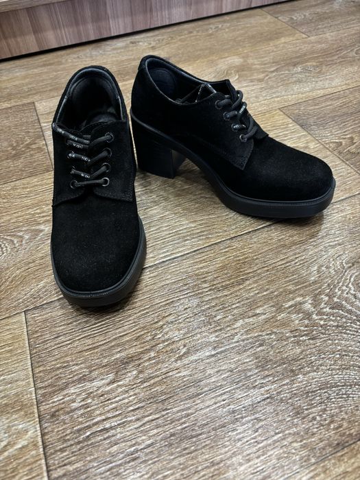 Полуботинки, замша 36 р.