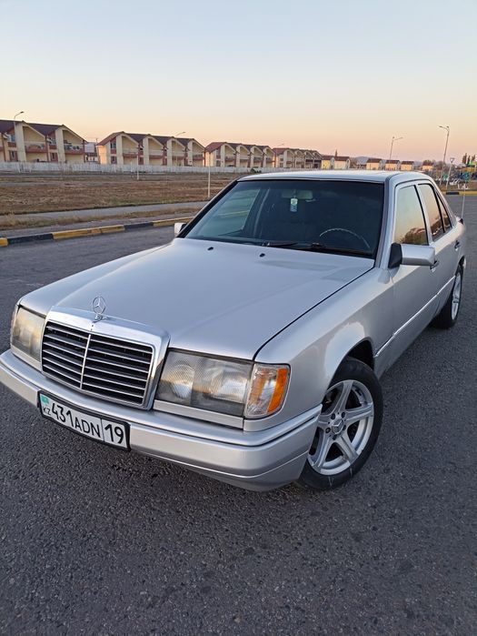 Мерседес 124_2.3_1991г.мех