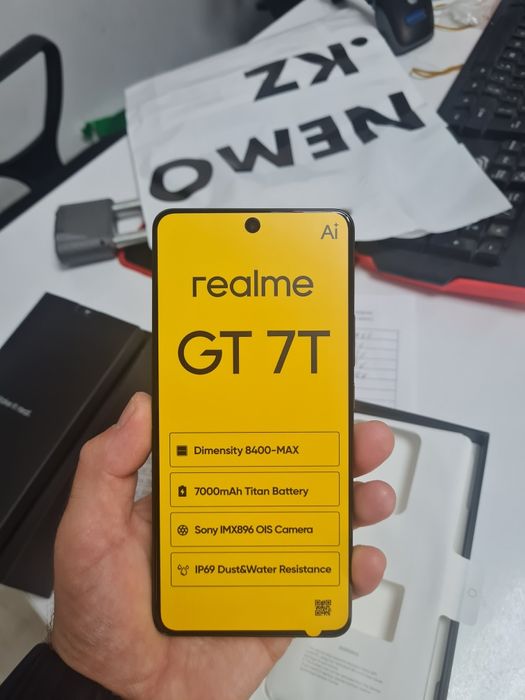 Смартфон Realme GT 7T 512Gb