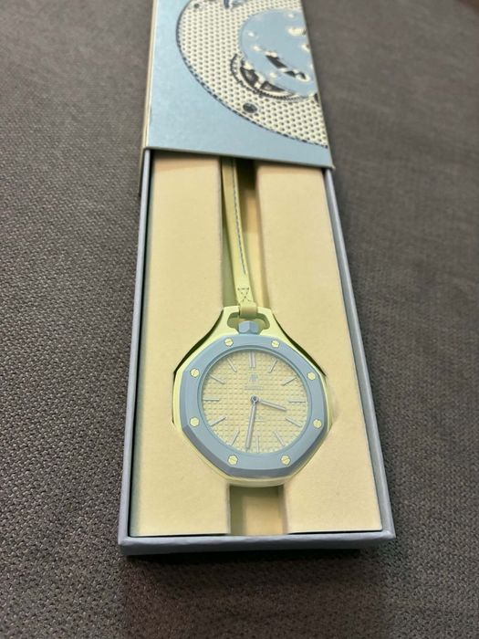 Audemars Piguet x Swatch часовници