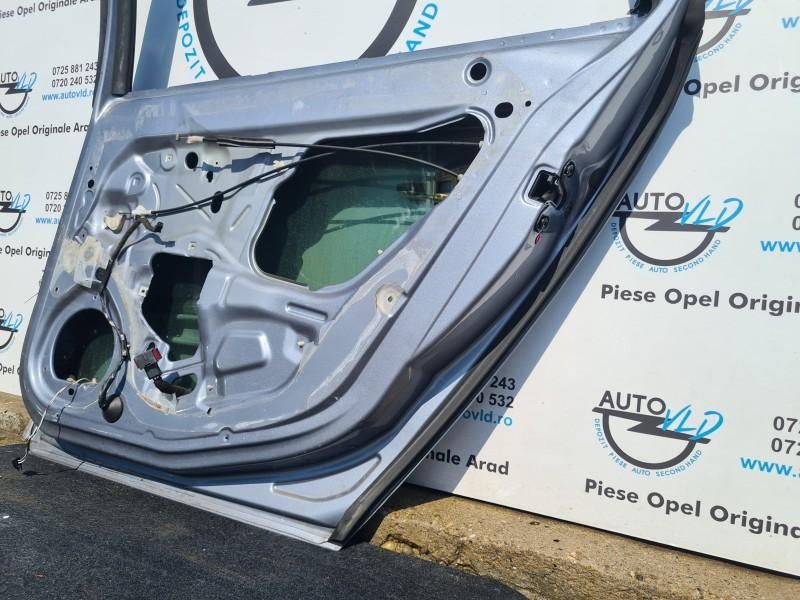 Portiera usa gri Z163 dreapta spate Opel Vectra C facelift