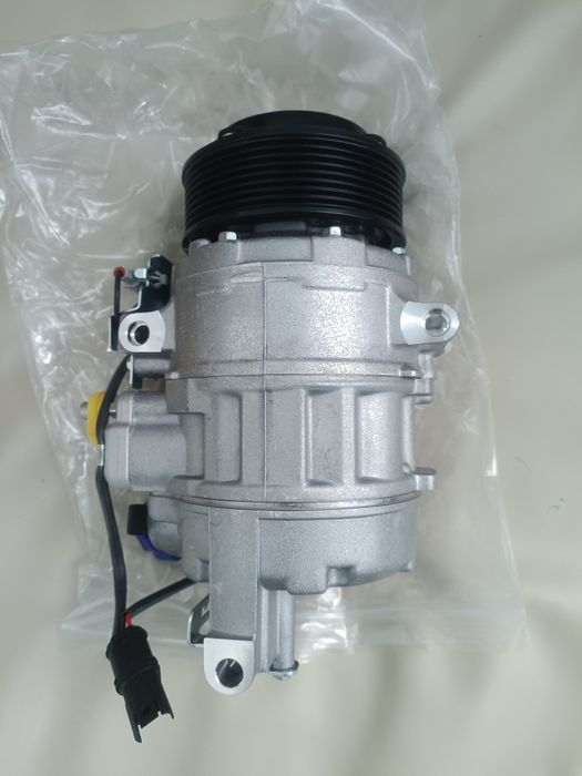 Компрессор кондиционера для БМВ Х5 F15