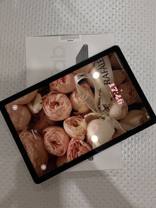 Срочно продам планшет samsung tab a9+