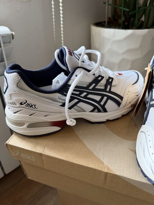Кроссвоки Asics (новые в коробке)