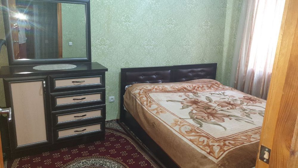 Продажа 2/3/4 на Юнусабад-4, кирпич балкон 2*6, комнаты раздельные