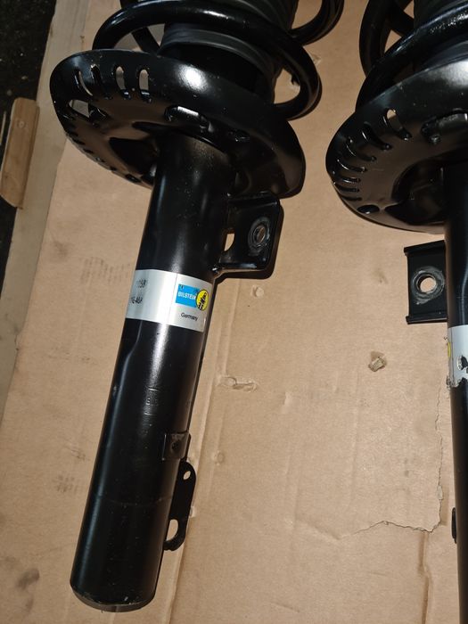 амортисьори газови двойно действащи. комплект. Поло,Шкода Ауди Сеат.
