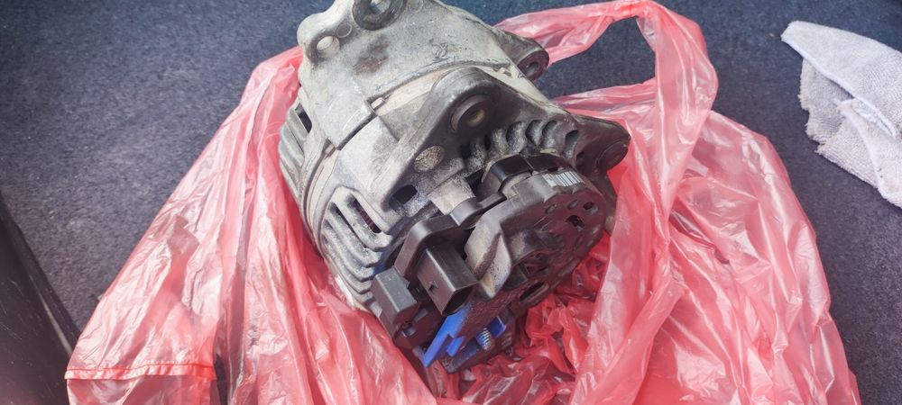 Алтернатор за 1.8T Bosch 90A - рециклиран
