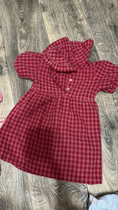 8 платьев на девочкк