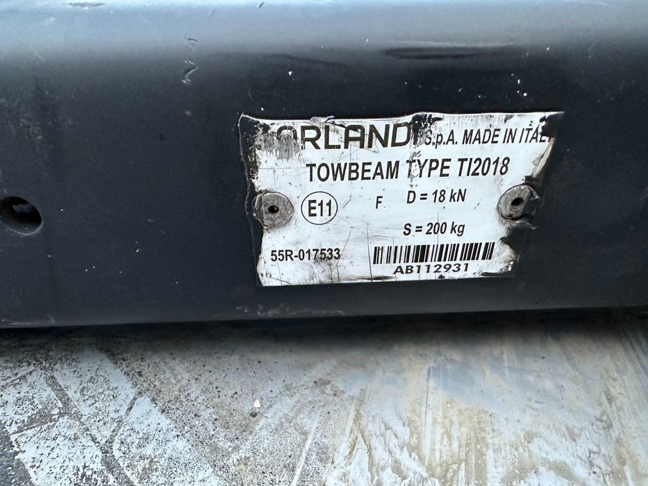 Iveco Daily 6 35C18 Теглич комплект с букса след 2015г