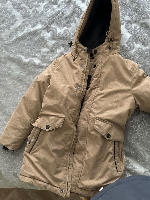 Продам пуховик детский