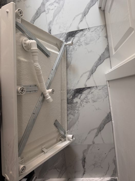 Vand cada dus 70 x 100 noua cu folie