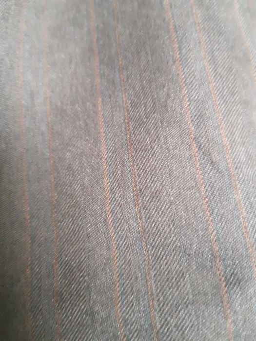 Doua perechi pantaloni barbatesti din stofa