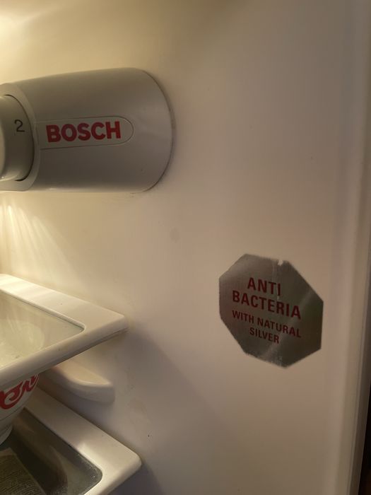 Срочно продам холодильник BOSCH