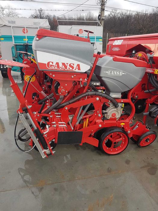 Semanatoare prasitoare CANSA C900  4 si 6 randuri cu fertilizare