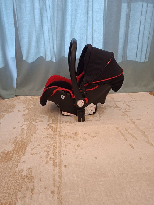 Продаётся детская коляска