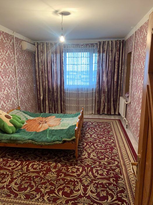 Продаю свою кв 4к 9э массив строител сергели курувчи метро 12 бекат