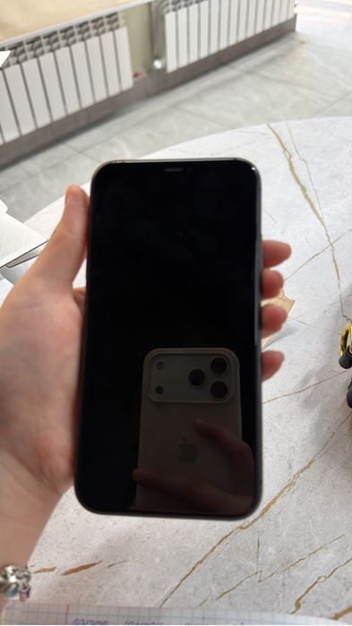 Продается Iphone 11 в хорошем состоянии