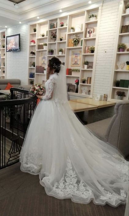 Продам свадебное платье