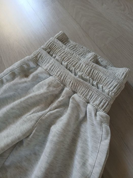 свободные штаны лондон