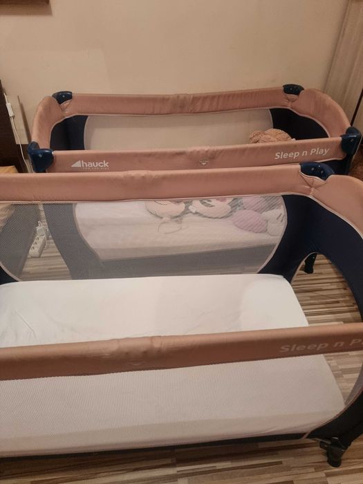 детско легло Hauck.