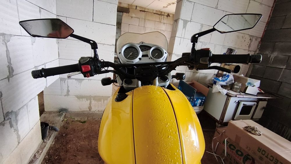 Vând  Motocicleta BMW f650 GS