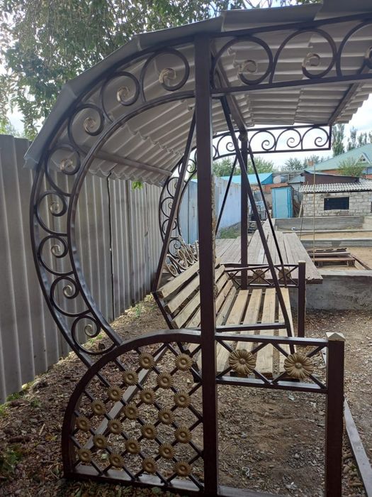 Продам садовые  качели