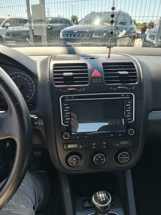 VOLKSWAGEN Jetta 2006 — imagine 5