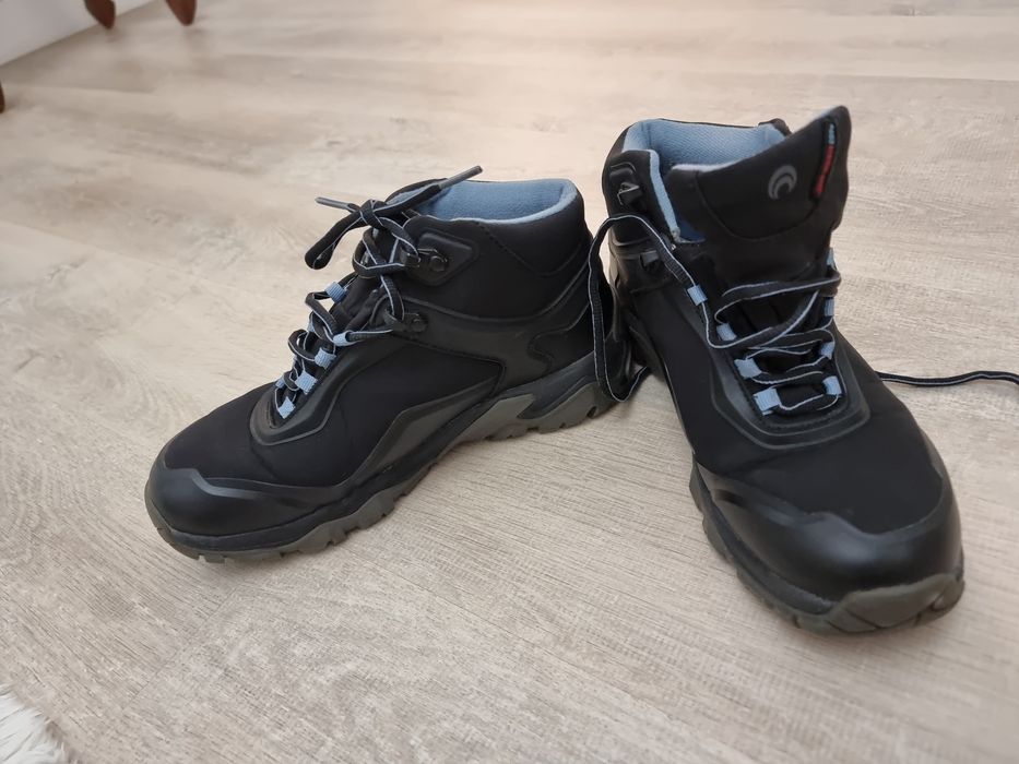 Ботинки унисекс спортивные OUTVENTURE