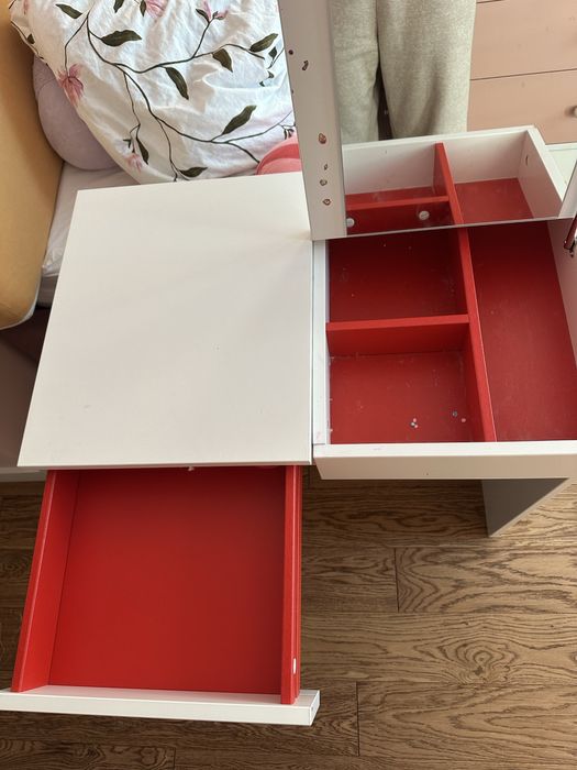 Детска тоалетка Ikea