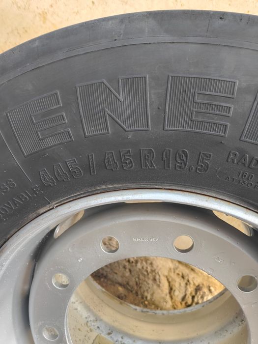 Продам колеса в сборе 445/45 r19,5