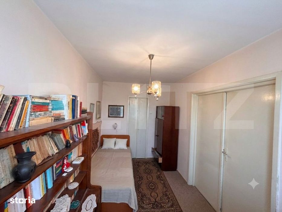 Apartament Scoala 24, 75,5 mp, 4 camere, decomandat
