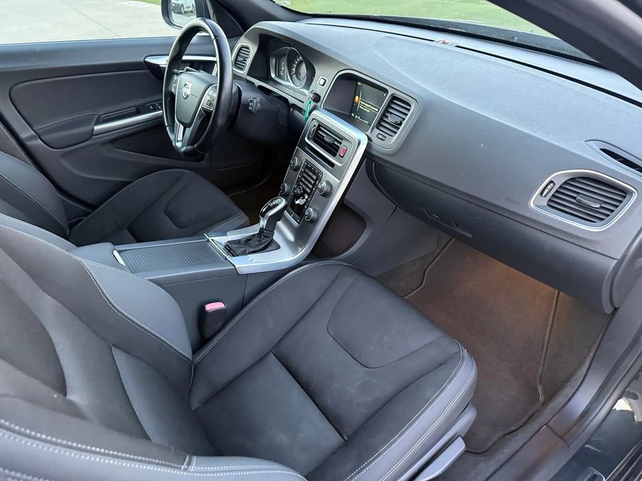 Volvo V60 1.6 2014