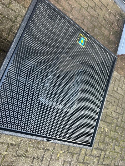 Vand boxe dynacord V12 ( FX12 )