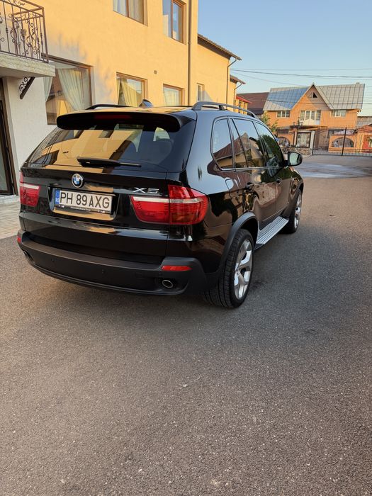 BMW X5 achizitionata de noua primul proprietar atentie 59.000km ofer serie sasiu ,video cu masina si verificare la reprezentanta BMW