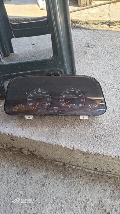 Пежо 306. От старата ми кола която вече не използвам .