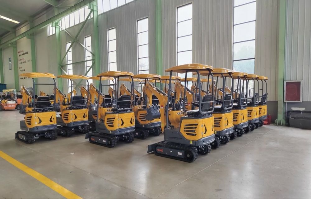 Miniexcavator Berger Kraus BK1250AS cu braț pivotant