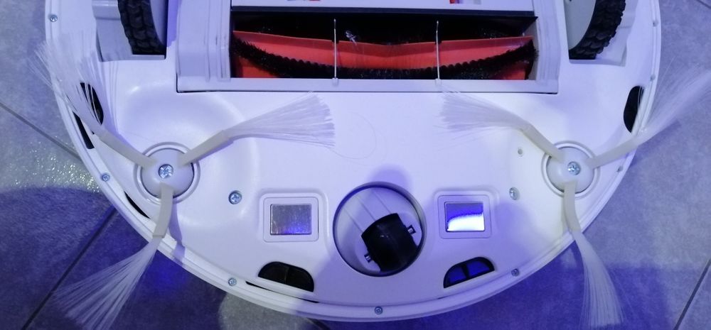 Mi Robot Vacuum-Mop Essential