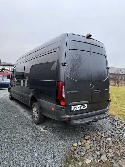 Mercedes sprinter 8+1