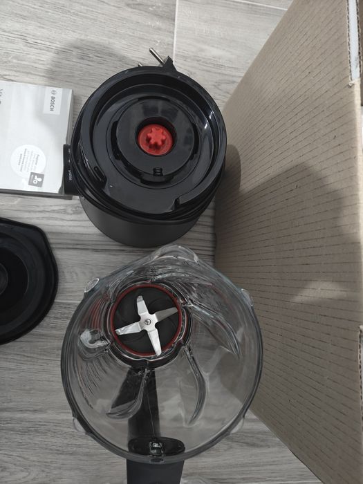 Vand blender Bosch VitaPower seria 4 cu 1200 W