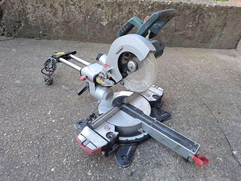 Metabo kgs216 m  за ремонт/за части