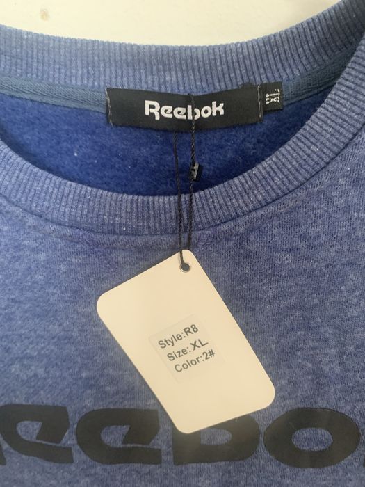 Толстовка Reebok новый
