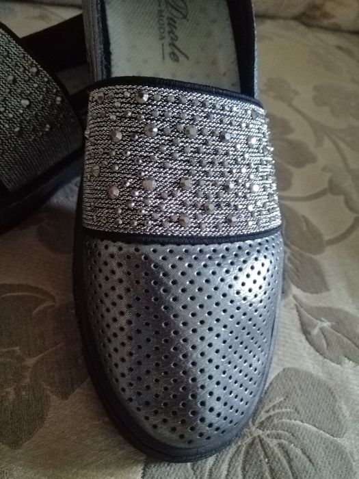 Продам обувь 38 размер