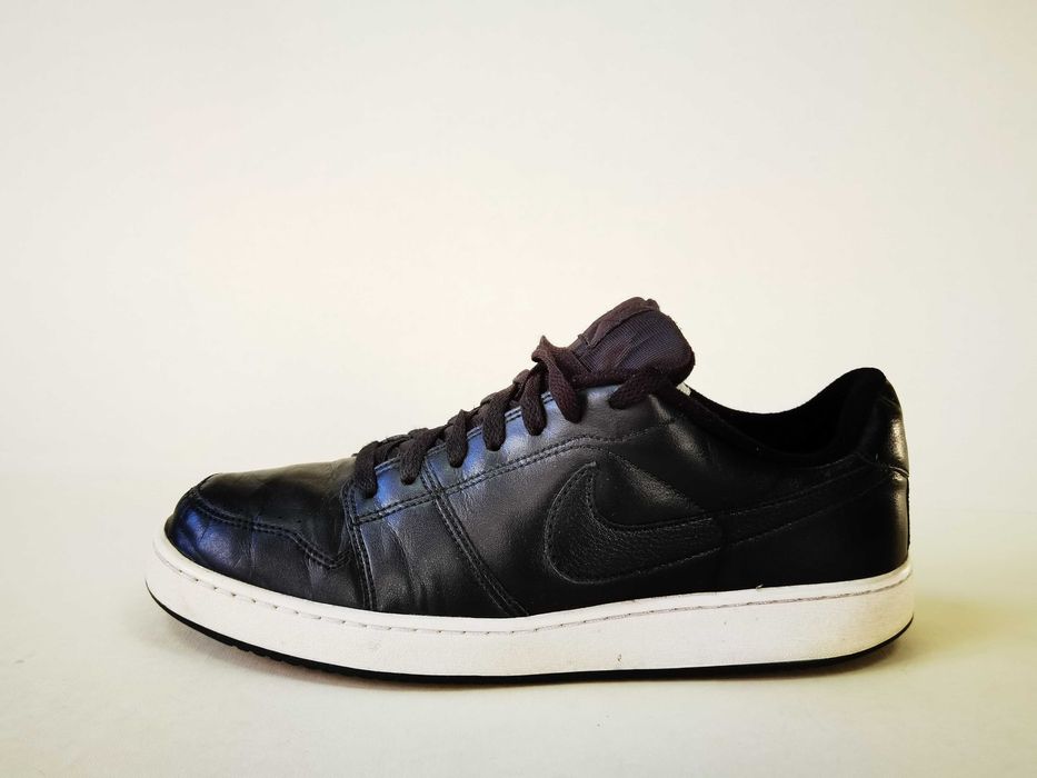 Adidasi  PIELE Blazer ghete barbati 42 43  NIKE Air force -Indonesia